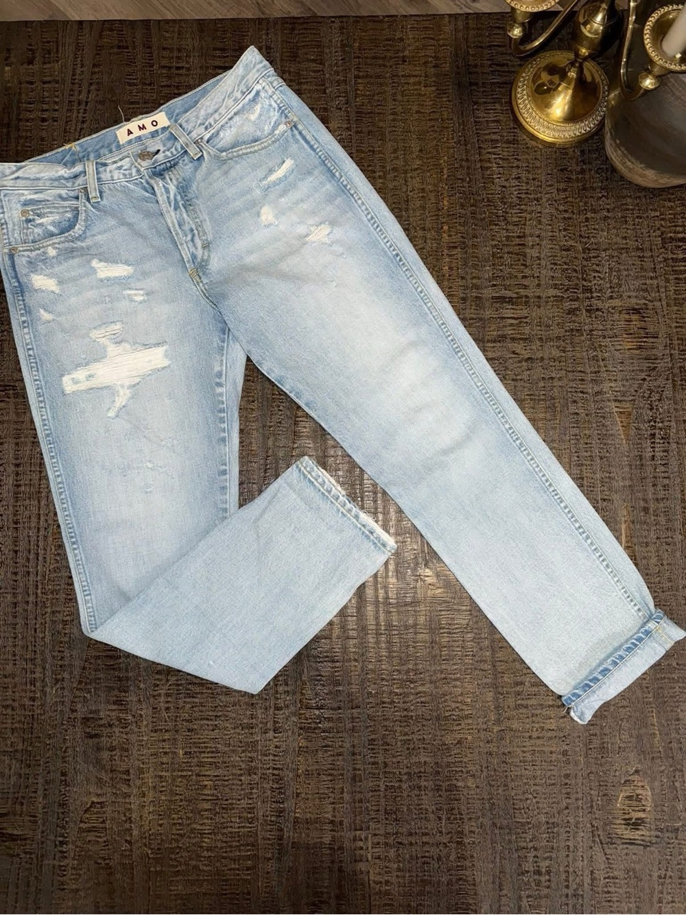 AMO woman’s Pale Blue Distressed Boyfriend Jeans size 28